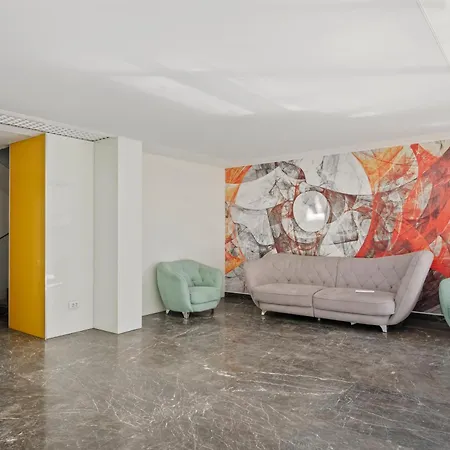 Luxury Living In Floreasca - Amazing Views *