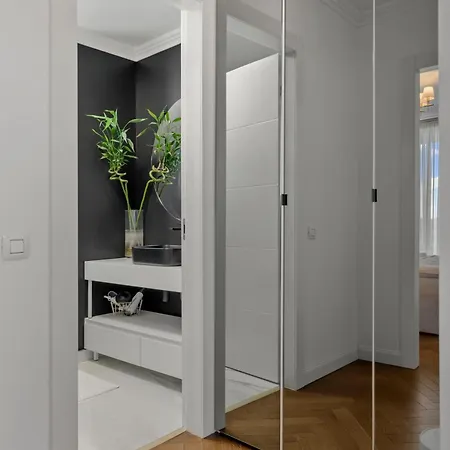 Luxury Living In Floreasca - Amazing Views Daire Bükreş