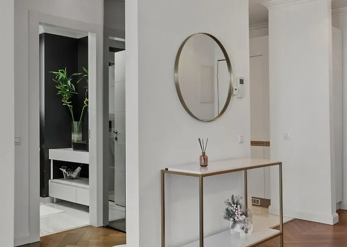 Luxury Living In Floreasca - Amazing Views Bucareste