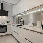 Luxury Living In Floreasca - Amazing Views Appartamento Bucarest