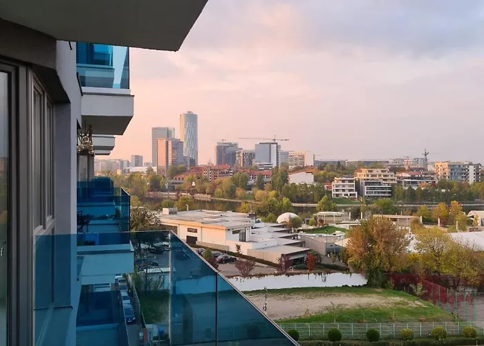 Luxury Living In Floreasca - Amazing Views * Βουκουρέστι