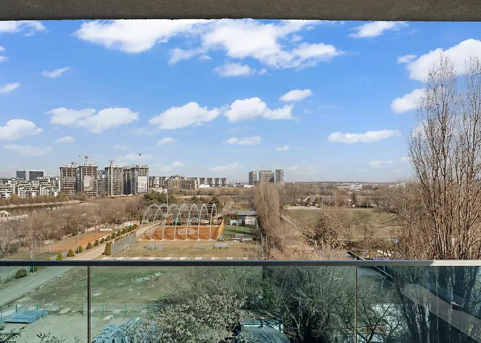Luxury Living In Floreasca - Amazing Views Βουκουρέστι