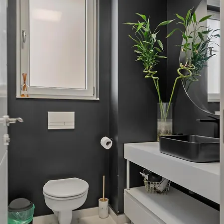 Luxury Living In Floreasca - Amazing Views Apartment
